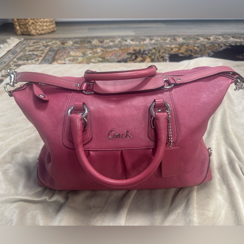 Coach Pink Leather Women's Bag